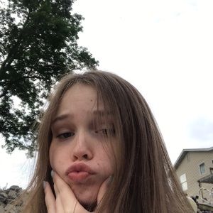 Meet your Posher, Lilly